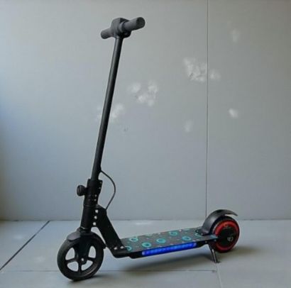 صورة سكوتر كهربائي ميني برو 24 فولت الوان متعددة